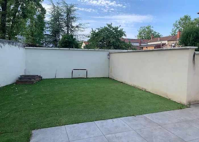 Maison Familiale Centre Σπίτι διακοπών Ντιζόν